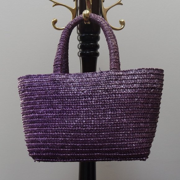 Straw Purse - Picture 1 of 2